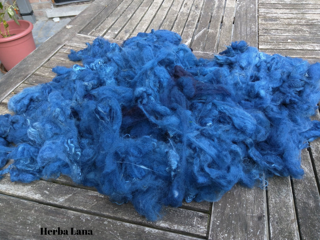 Votre laine en teinture naturel – Herba Lana